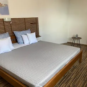 https://apartmani-mia-trogir.splithotels.org