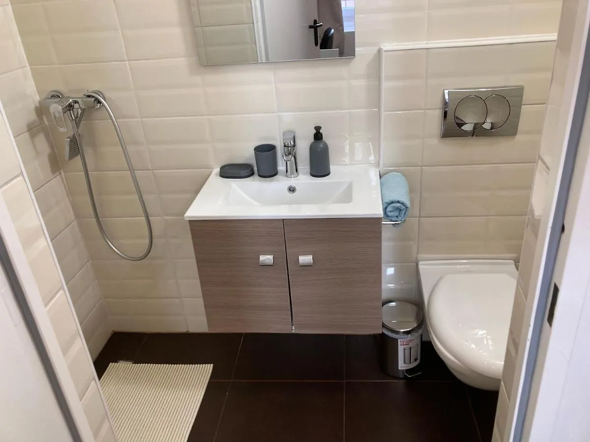 Roland Apartment Downtown - Keleti Budapeszt 0*,  Węgry