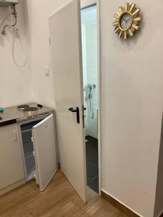 Roland Apartment Downtown - Keleti Budapeszt 0*,  Węgry